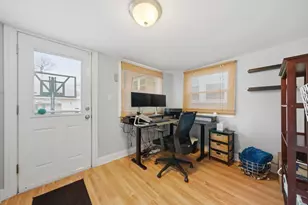 2049 N Kildare Ave, Chicago, IL 60639 - Photo 16