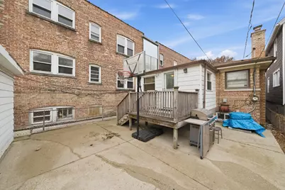 2049 N Kildare Avenue, Chicago, IL 60639 - Photo 22