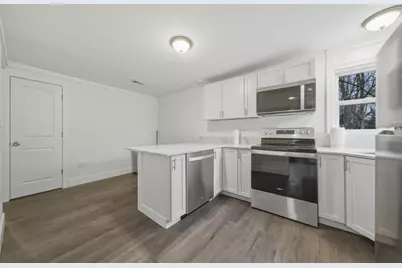 528 Charlotte Avenue, Crystal Lake, IL 60014 - Photo 6