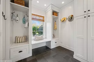 560 Elm St, Winnetka, IL 60093 - Photo 20