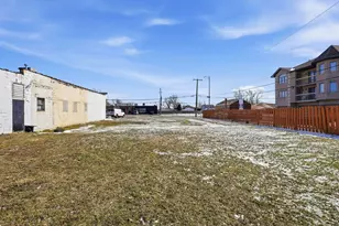 8404 S Roberts Rd, Justice, IL 60458 - Photo 14