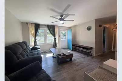 1427 Mark Drive, Freeport, IL 61032 - Photo 4