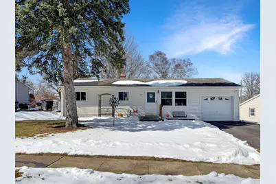 1427 Mark Drive, Freeport, IL 61032 - Photo 2