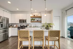 1589 Deer Pointe Dr, South Elgin, IL 60177 - Photo 12