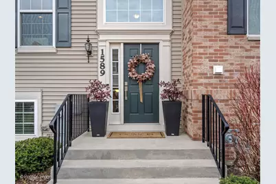 1589 Deer Pointe Drive, South Elgin, IL 60177 - Photo 2