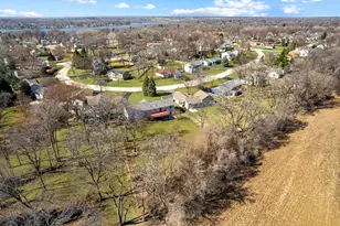 7302 Hickory, Wonder Lake, IL 60097 - Photo 38