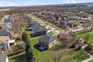 948 Stonebridge Way, Woodridge, IL 60517 - Photo 18