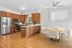 4538 S St Lawrence Ave, Chicago, IL 60653 - Photo 10