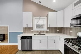 12500 S Loomis St, Calumet Park, IL 60827 - Photo 8