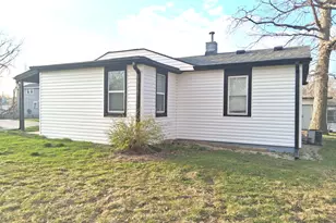 2241 Wallace Ave, North Chicago, IL 60064 - Photo 6