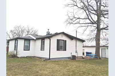 2241 Wallace Avenue, North Chicago, IL 60064 - Photo 4