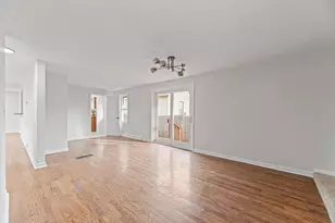 2100 Enoch Ave, Zion, IL 60099 - Photo 10