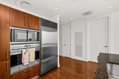 401 N Wabash Avenue #70C, Chicago, IL 60611 - Photo 8