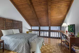 6600 W Wood River Dr, Niles, IL 60714 - Photo 12