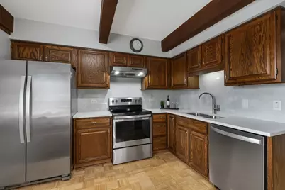 6600 W Wood River Drive #201, Niles, IL 60714 - Photo 6