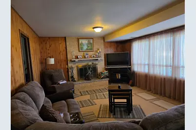 807 W Manor Court W, Glenwood, IL 60425 - Photo 12