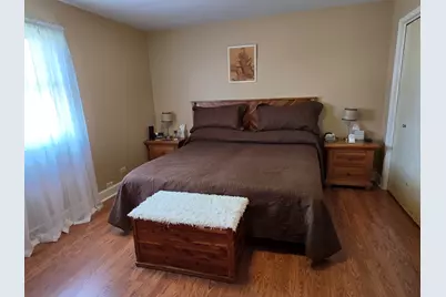 807 W Manor Court W, Glenwood, IL 60425 - Photo 8