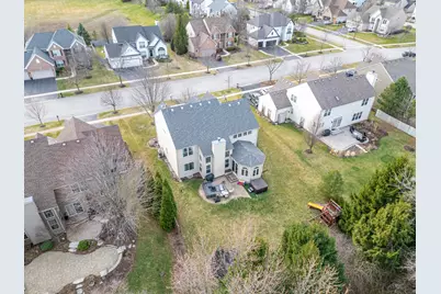 1823 Kings Gate Lane, Crystal Lake, IL 60014 - Photo 44