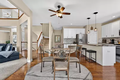 1823 Kings Gate Lane, Crystal Lake, IL 60014 - Photo 16