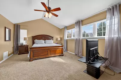 1823 Kings Gate Lane, Crystal Lake, IL 60014 - Photo 36