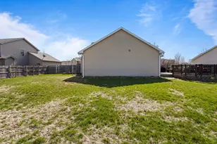 3920 Trailway Dr, Champaign, IL 61822 - Photo 30