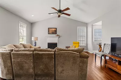 3920 Trailway Drive, Champaign, IL 61822 - Photo 6