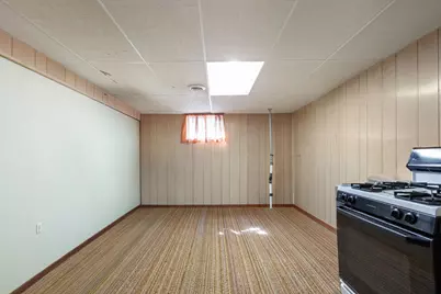 907 Obrien Street, Harvard, IL 60033 - Photo 14