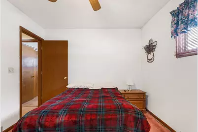 907 Obrien Street, Harvard, IL 60033 - Photo 10