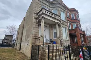 1239 S Avers Ave, Chicago, IL 60623 - Photo 2