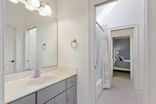 37W220 Mission Hills Dr, Saint Charles, IL 60175 - Photo 30