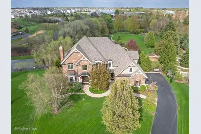 37W220 Mission Hills Drive, Saint Charles, IL 60175 - Photo 1