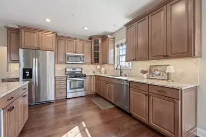 2701 Commons Drive #210, Glenview, IL 60026 - Photo 6