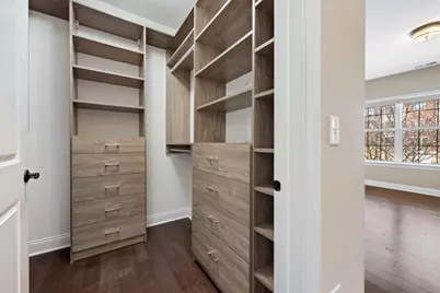 2701 Commons Drive #210, Glenview, IL 60026 - Photo 12