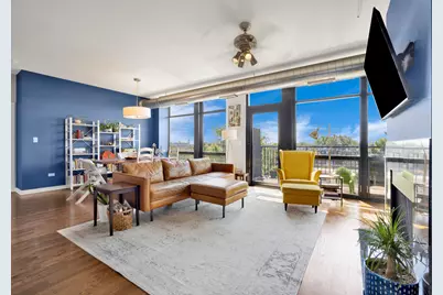 1111 W 15th Street #409, Chicago, IL 60608 - Photo 4