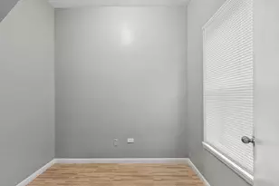 5756 S Princeton Ave, Chicago, IL 60621 - Photo 4