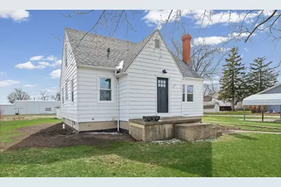 619 E 11th Street, Gibson City, IL 60936 - Photo 2