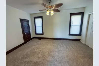 606 Douglas Avenue, Danville, IL 61832 - Photo 10