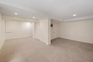 3596 Hyde Park Ct, Elgin, IL 60124 - Photo 22