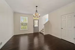 3596 Hyde Park Ct, Elgin, IL 60124 - Photo 4