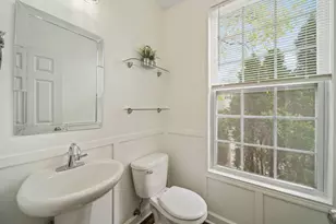 3596 Hyde Park Ct, Elgin, IL 60124 - Photo 6