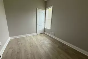 7436 S Langley Ave, Chicago, IL 60619 - Photo 10