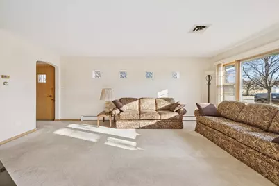 942 Sherwood Road, La Grange Park, IL 60526 - Photo 10