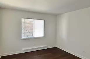 222 S Tryon St, Woodstock, IL 60098 - Photo 16