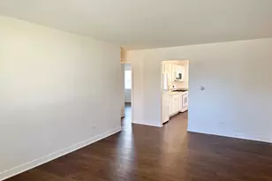 222 S Tryon St, Woodstock, IL 60098 - Photo 10