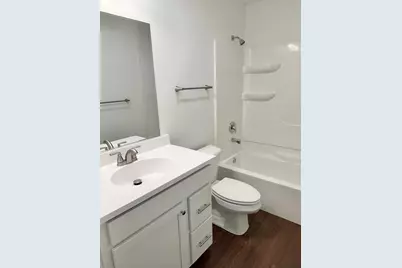 222 S Tryon Street #2, Woodstock, IL 60098 - Photo 14