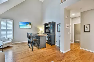 35 Red Tail Dr, Hawthorn Woods, IL 60047 - Photo 4