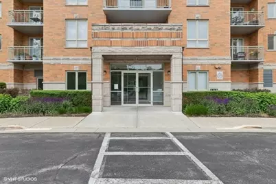 6807 N Milwaukee Avenue #510, Niles, IL 60714 - Photo 2