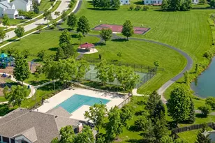 579 W Caldwell Dr, Round Lake, IL 60073 - Photo 44