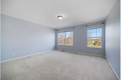 579 W Caldwell Drive, Round Lake, IL 60073 - Photo 30