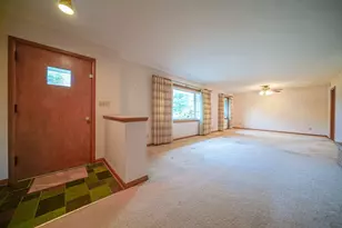 1854 N Weller Dr, Mount Morris, IL 61054 - Photo 2